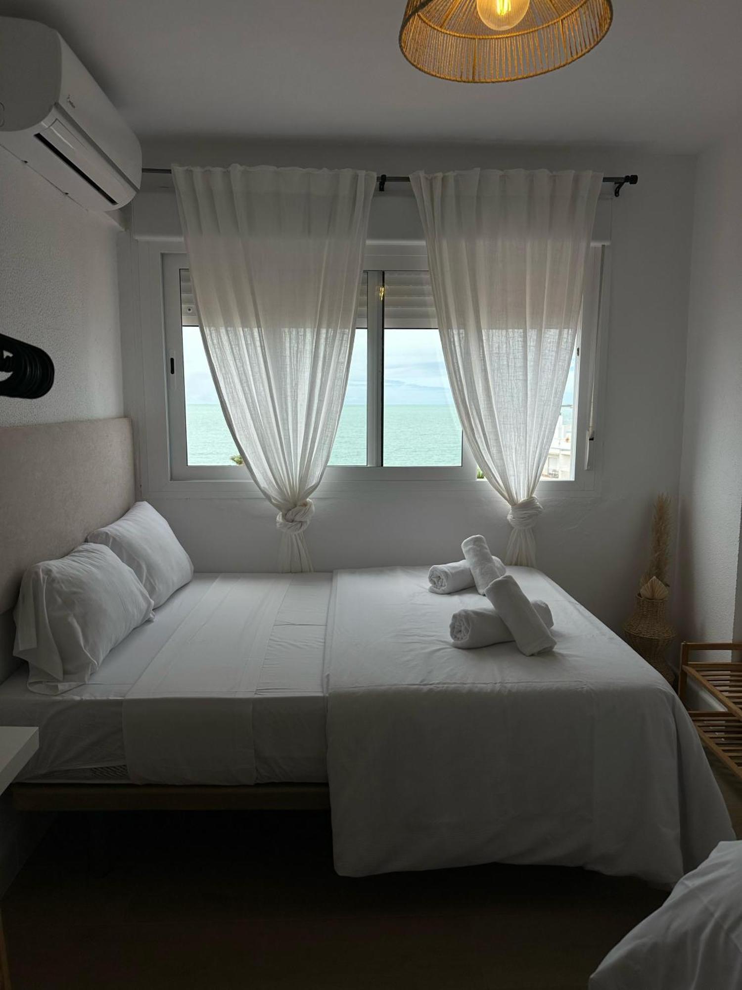 Gatu Villa Mar "Preferente Para Mayores De 25 Anos Y Familias " El Puerto de Santa María Esterno foto