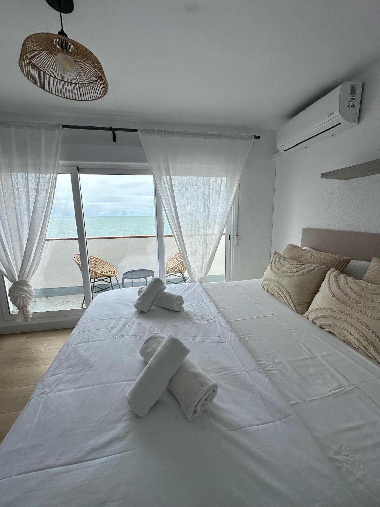 Gatu Villa Mar "Preferente Para Mayores De 25 Anos Y Familias " El Puerto de Santa María Esterno foto