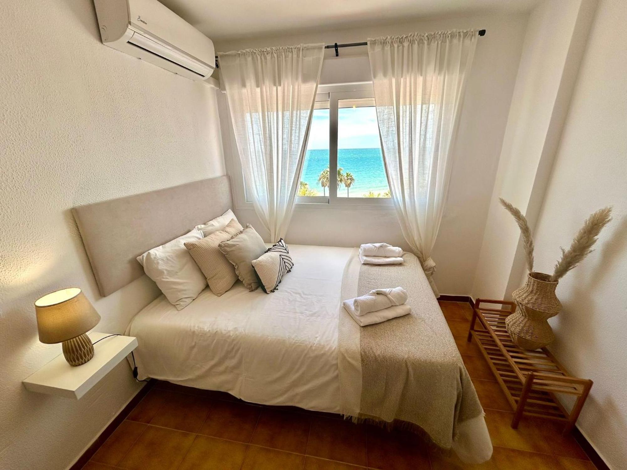 Gatu Villa Mar "Preferente Para Mayores De 25 Anos Y Familias " El Puerto de Santa María Esterno foto